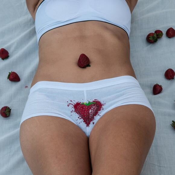 Heaven Scent Intimates White Panty SMALL Boyshort Strawberry Perfume Cotton NEW - Picture 2 of 7